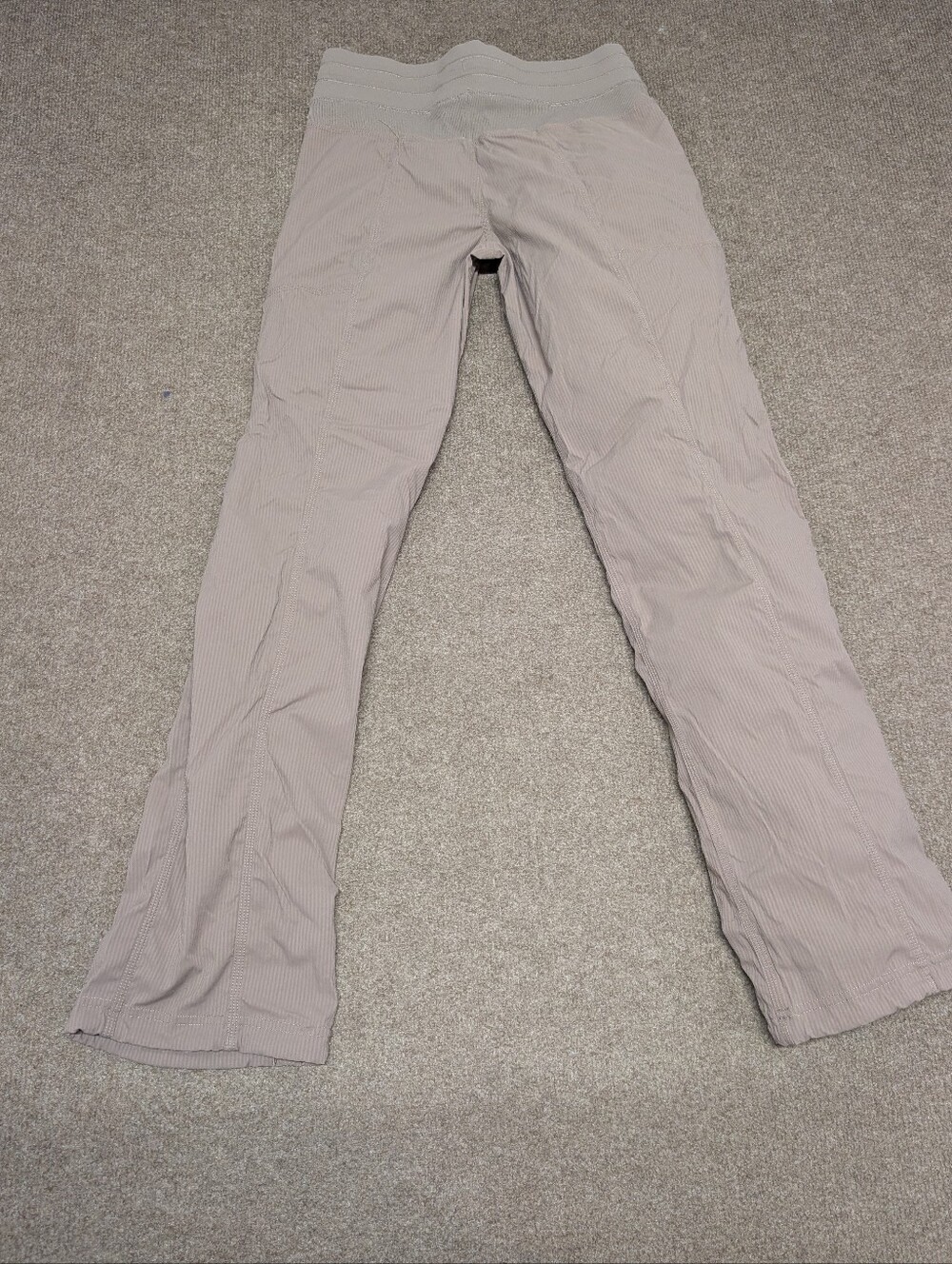 LULULEMON Dance Studio Mid Rise Women's Pants (6) - Picture 3 of 7